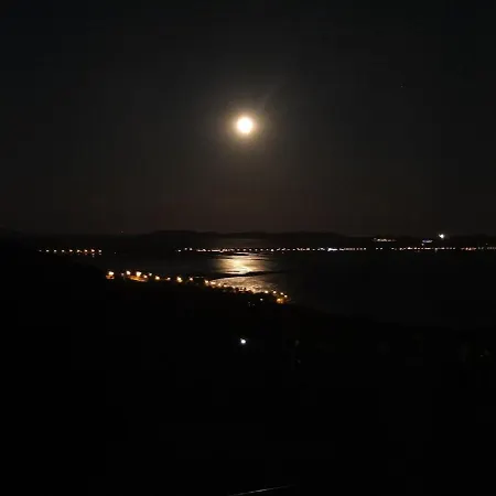 Vue Exceptionnelle Villa Hyères